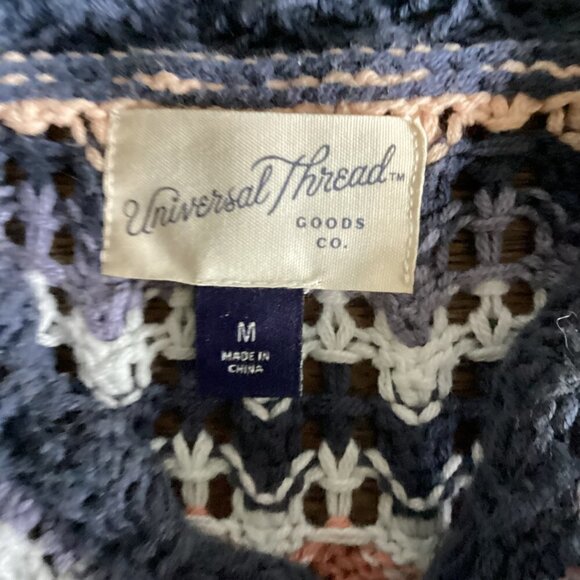 Universal Thread Cropped Sleeveless Crochet Knit Tank Top Sz M 166C - Picture 6 of 8